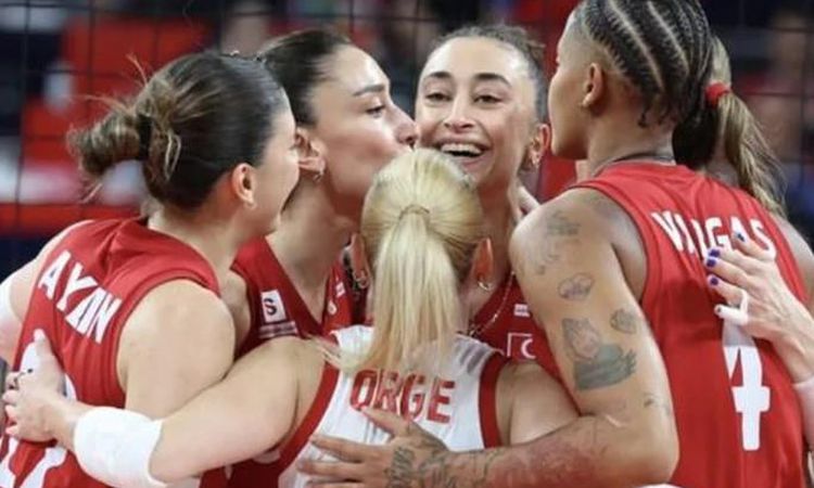 Ayrıntılar Netleşti: Türkiye Sırbistan yarı final ne zaman, Filenin Sultanları Türkiye Sırbistan voleybol maçı