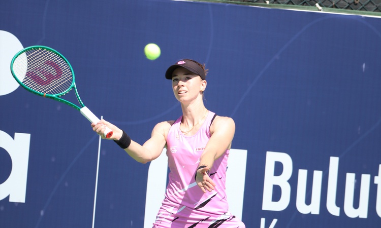 Ayrıntılar Netleşti: WTA 125 Adana Open'da Çağla Büyükakçay, İtalyan Stefanini'ye yenilerek elendi: Gelişmeler