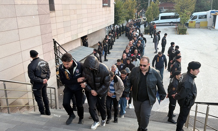 Ayrıntılar Netleşti: Yasa dışı bahis operasyonunda 101 gözaltından 78'i hakkında tutuklama kararı verildi - So