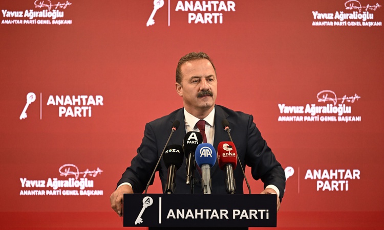Ayrıntılar Netleşti: Yavuz Ağıralioğlu: "Ekonomi yalnızca faizi artırarak veya düşürerek yönetilmez" - Son Dak