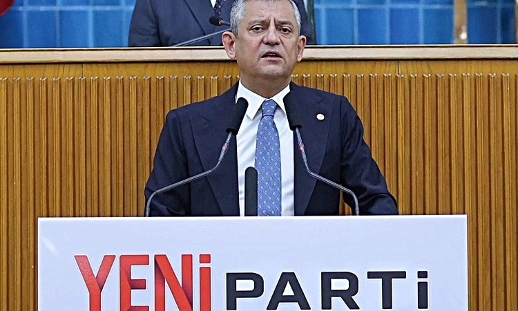 Ayrıntılar Netleşti: Yeni Parti'de isim değişikliği iddiası! Masadaki yeni isim gözler önüne serildi - Son Dak