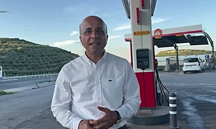 Ayrıntılar Netleşti: YENİ Partili Genç'ten akaryakıt zamları tepkisi: "Yapılan her bir artış, her gelen zam pi