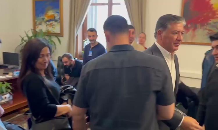 Ayrıntılar Netleşti: YENİ Partili Murat Emir, 455 bin fon mağdurunun komisyonda temsilini istedi