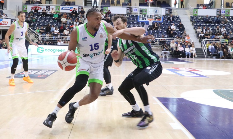 Ayrıntılar Netleşti: Yukatel Denizli Basket, Tofaş'ı 101-87 yenerek Avrupa maçı öncesi moral kazandı ve Merak