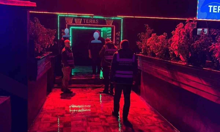Ayrıntılar Netleşti: Zonguldak Defterdarlığı Çaycuma ve Gökçebey'de eğlence mekanlarına ceza uyguladı: Gelişme