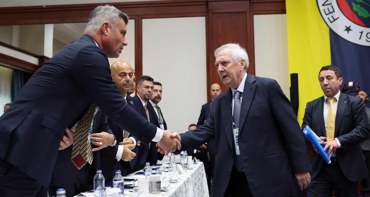 Sıcak Gündem: Aziz Yıldırım'dan Sadettin Saran açıklaması - Son Dakika: Gelişmeler Takip Ediliyor