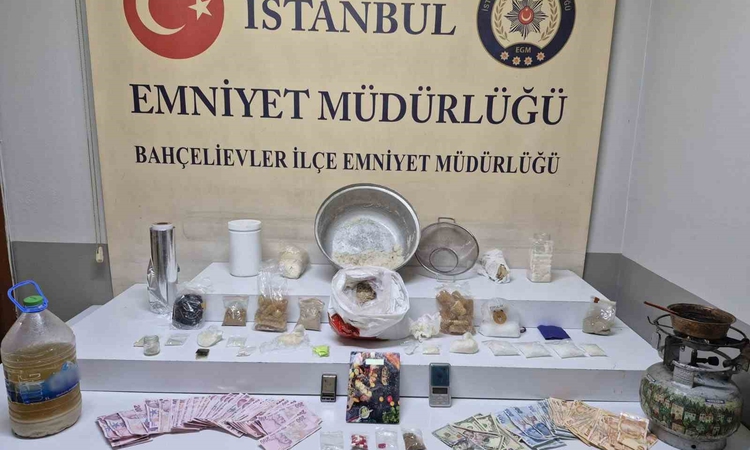 Bahçelievler’de uyuşturucu operasyonu: 11 kilo uyuşturucu madde ele geçirildi, 4 şüpheli gözaltında: Gelişmele