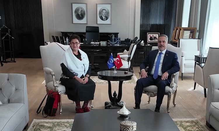 Bakan Fidan, AKPM Başkanı Bayr'ı kabul etti: Gelişmeler Takip Ediliyor