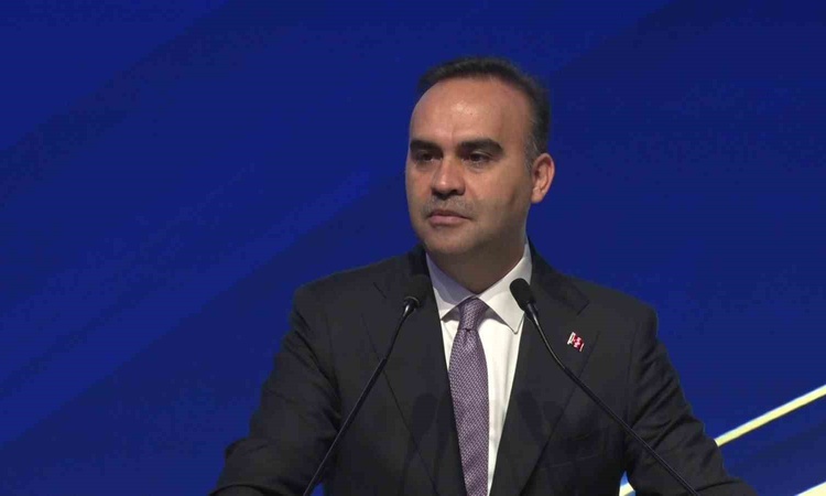 Bakan Kacır, 2030'a kadar 100 bin teknoloji girişimi hedefledi