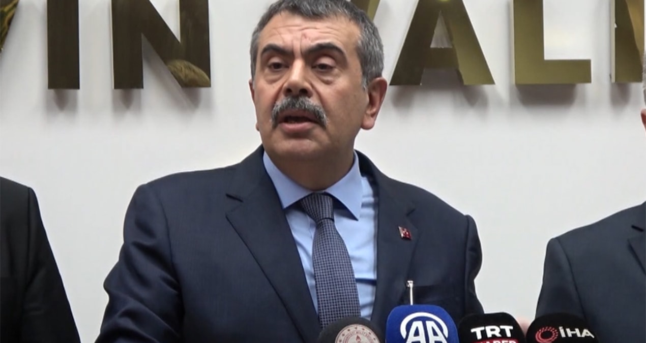 Ayrıntılar Netleşti: Bakan Tekin LGBT dedi, şehit eşi çıktı - Haberleri: Gelişmeler Takip Ediliyor