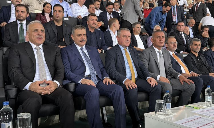 Ayrıntılar Netleşti: Bakanlar, Amed Sportif Faaliyetler - Erzurumspor FK karşılaşmasını izledi - Son Dakika Ha