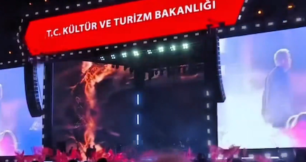 Son Gelişme: Bakanlığın düzenlediği festivalde gençler İmamoğlu sloganları attı - Haberleri | İşte Tüm Ayrıntı