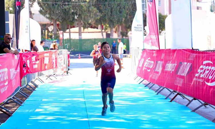 Balıkesir’in kurtuluşu çeşitli spor etkinlikleriyle kutlandı