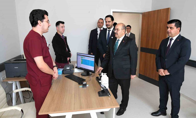 Balıkesir Sındırgı'da Sındırgı Devlet Hastanesi 20 Eylül 2026'da hizmete resmen start aldı