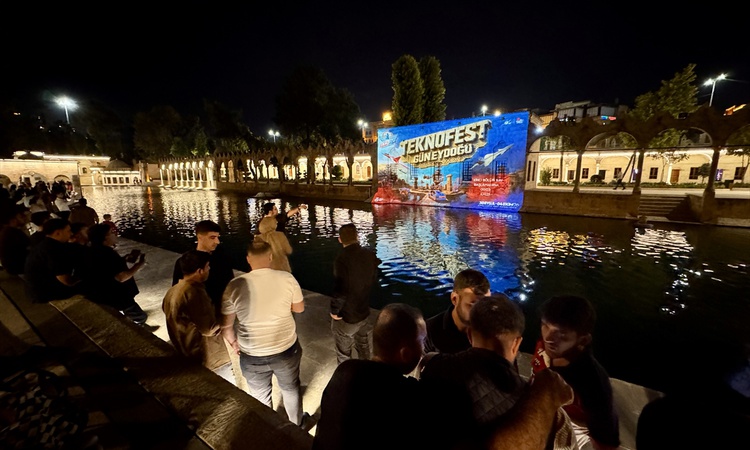 Balıklıgöl, TEKNOFEST Güneydoğu'da mapping gösterisine ev sahipliği yapıyor - Son Dakika Bilgileri