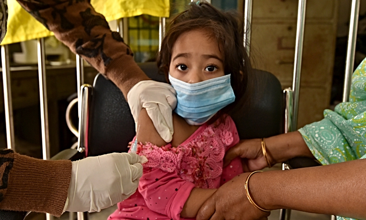 Bangladeş kızamık-kızamıkçıkla mücadele kapsamında yaklaşık 20 milyon çocuğu aşıladı