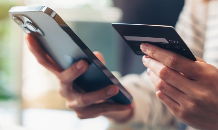 Bankalarda yeni dönem resmen start aldı! Araba satıp telefon kiralıyorlar: Gelişmeler Takip Ediliyor