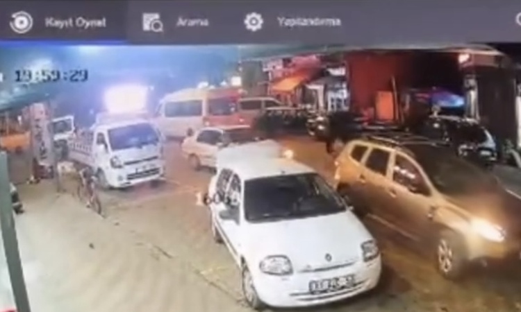 Bartın Ulus'ta 81 yaşındaki H.K. fren yerine gaza basınca otomobil markete girdi | İşte Tüm Ayrıntılar