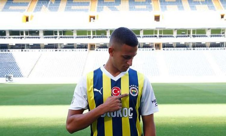 Ayrıntılar Netleşti: Bartuğ Elmas kimdir, Bartuğ Elmas kaç yaşında, mevkisi ne, hangi takımlarda oynadı? - Son