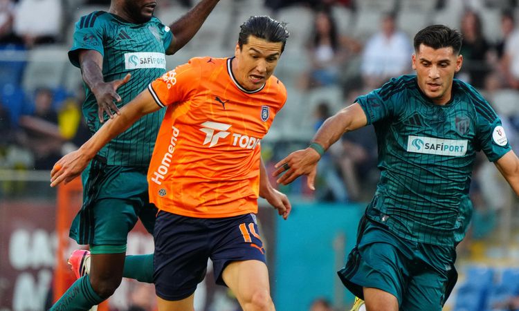 Gündemden Son Bilgiler: Başakşehir, Kocaelispor'u 2-0 Mağlup Etti - Son Dakika Haberleri | İşte Tüm Ayrıntılar