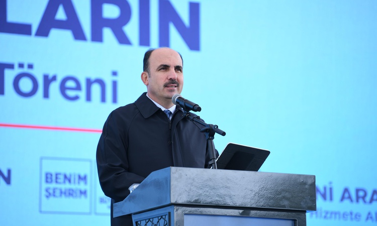 BAŞKAN ALTAY: “419 MİLYON LİRA BEDELLE ŞEHRİMİZE KAZANDIRDIĞIMIZ 54 YENİ ARAÇ HAYIRLI OLSUN”