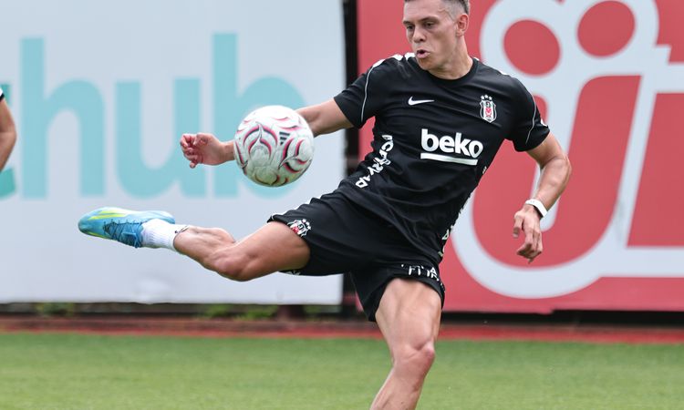 Son Gelişme: Beşiktaş'ta Trossard İlk Antrenmana Çıktı - Son Dakika Haberleri ve Merak Edilenler