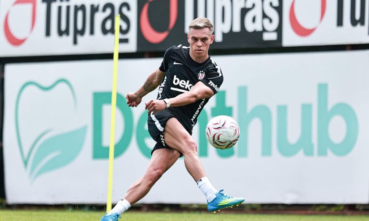 Son Gelişme: Beşiktaş'ta Trossard krizi: Antrenmana çıktı ama... - Son Dakika | İşte Tüm Ayrıntılar