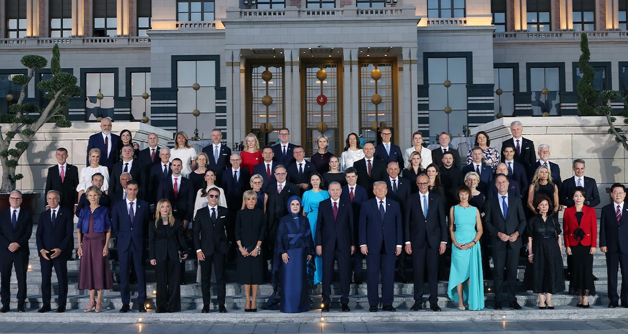 NATO reception in Beştepe: Leaders took a family photo - News