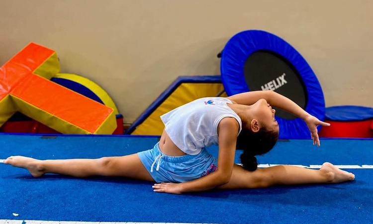 Bilecik'te Amatör Spor Haftası'nda artistik jimnastik ve yüzme müsabakaları yapıldı: Gelişmeler Takip Ediliyor