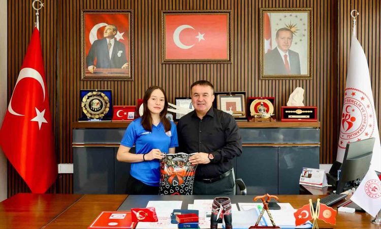 Ayrıntılar Netleşti: Bilecikli sporcu Türkiye üçüncüsü oldu - Haberleri | İşte Tüm Ayrıntılar
