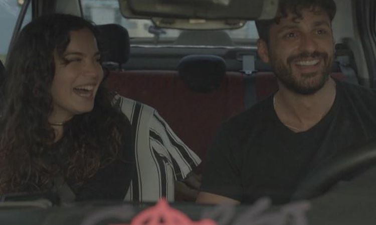 Kritik Açıklama: Biricik Sevgilim filmi nerede çekildi, hangi tarihte çekildi? Biricik Sevgilim filmi oyuncula