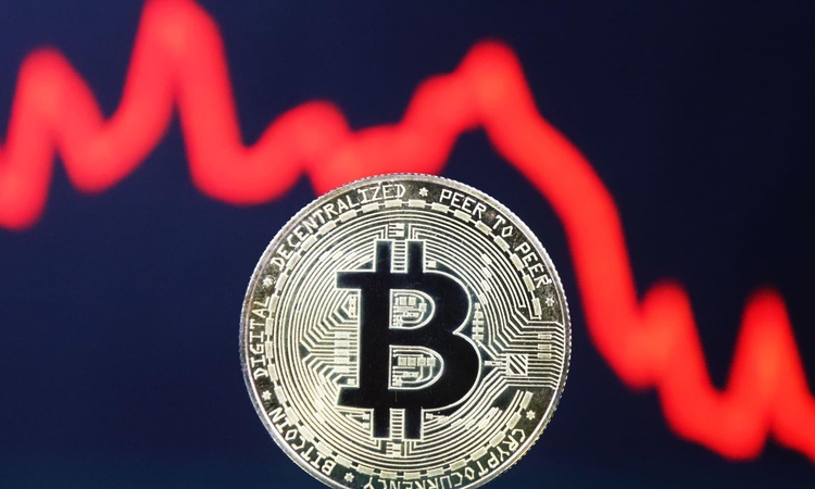Bitcoin'deki ani düşüş piyasayı sarstı - Son Dakika Bilgileri