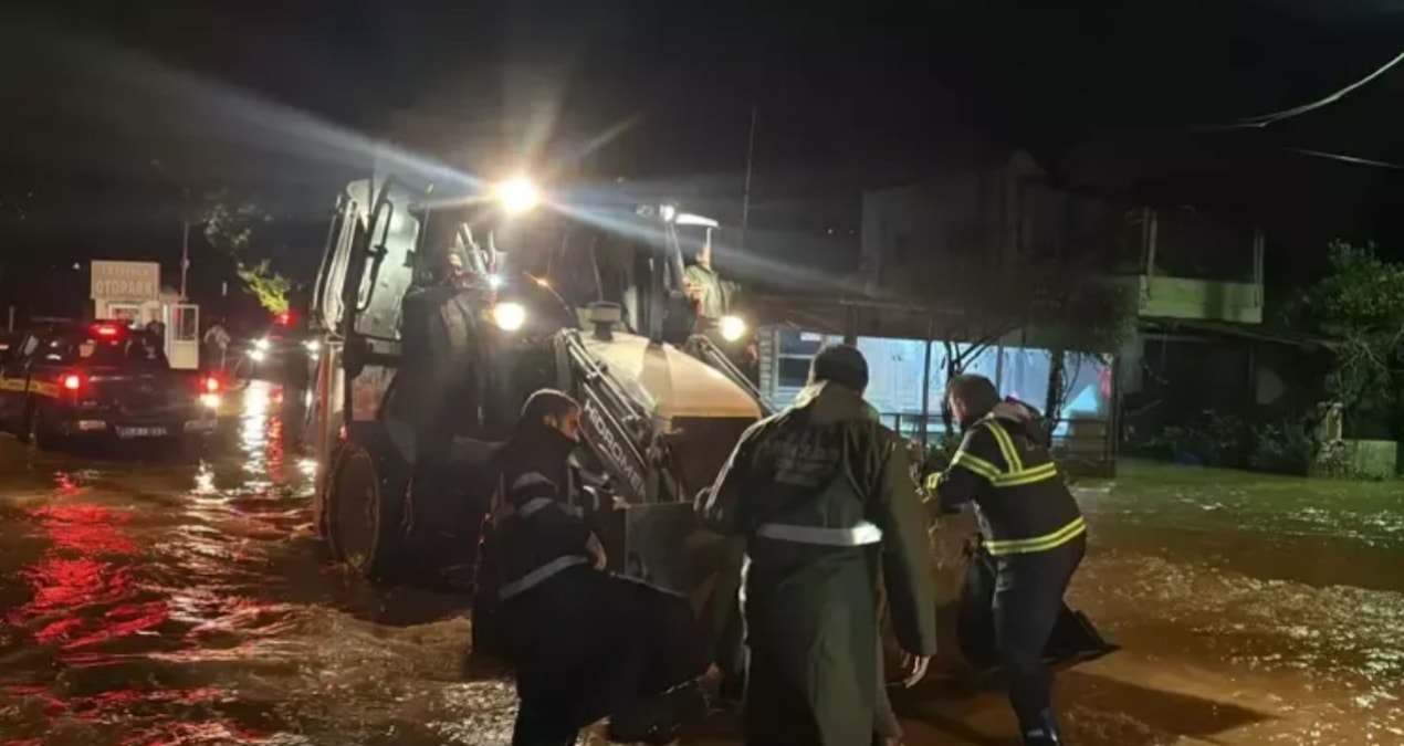 Bodrum'da toplam 109 ev ve iş yerini su bastı, 65 kilogram yağış gerileme kaydetti - En Son Haber | İşte Tüm A