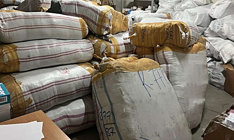 Bulgaristan’da gümrük depolarına operasyon: 9 kişi gözaltında