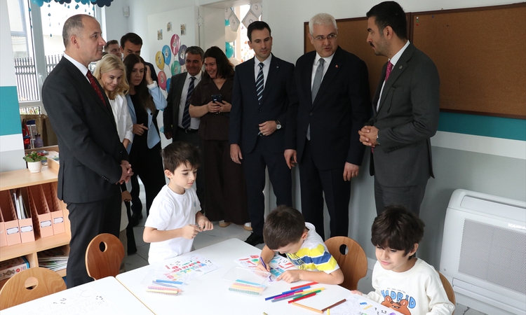 Bulgaristan'da Maarif Özel Anaokulu'nda yeni eğitim öğretim yılı resmen start aldı ve Merak Edilenler