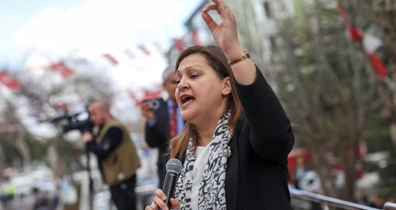 Sıcak Gündem: Burcu Köksal AKP'ye katılacağı tarihi tüm detaylarıyla paylaştı - Son Dakika Haberleri - Son Dak
