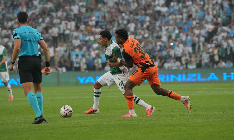 Sıcak Gündem: Bursaspor - Shakhtar Donetsk: 0-0 - Haberleri - Son Dakika Bilgileri