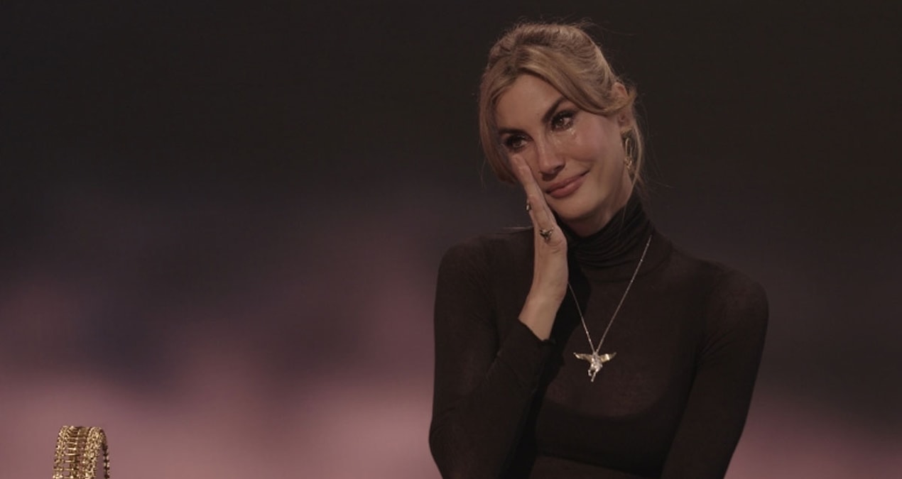 Sıcak Gündem: Çağla Şıkel babasının ölümünü anlatırken zorlandı: “O anıyı silmek isterdim” - Son Dakika ve Mer