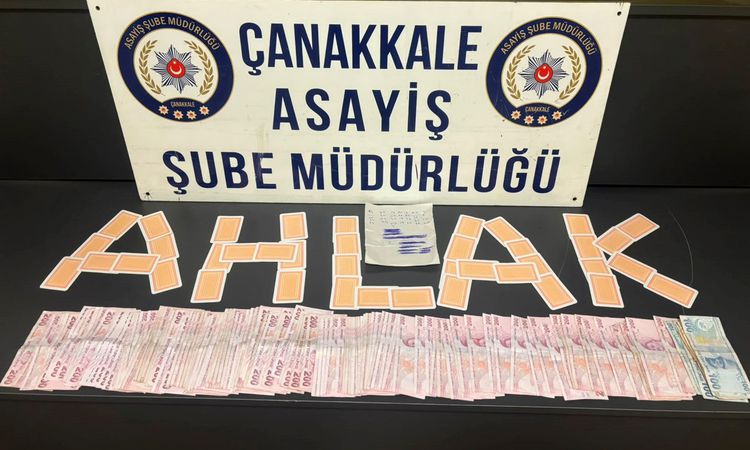 Gündemden Son Bilgiler: Çanakkale'de Huzur Uygulamaları: 15 Aranan Yakalandı, 9 hakkında tutuklama kararı veri