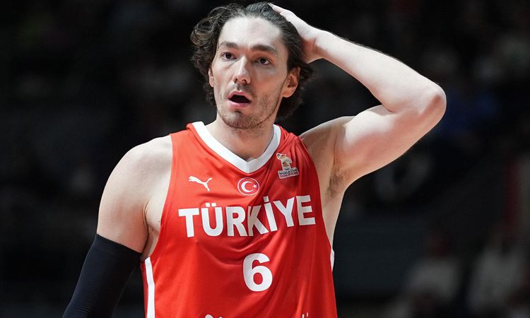 Son Gelişme: Cedi Osman'dan sürpriz transfer! Ezeli rakibe imza attı - Son Dakika - Son Dakika Bilgileri