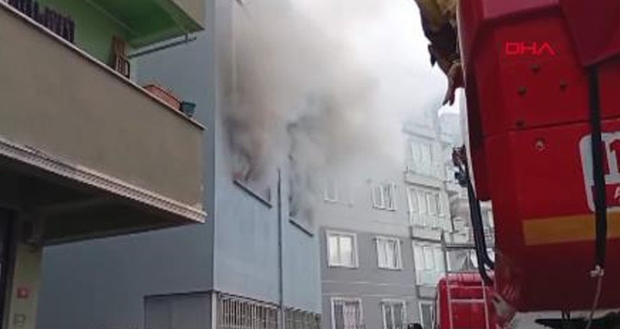 Gündemden Son Bilgiler: Çekmeköy'de 3 katlı binada yangın - Haberleri | İşte Tüm Ayrıntılar