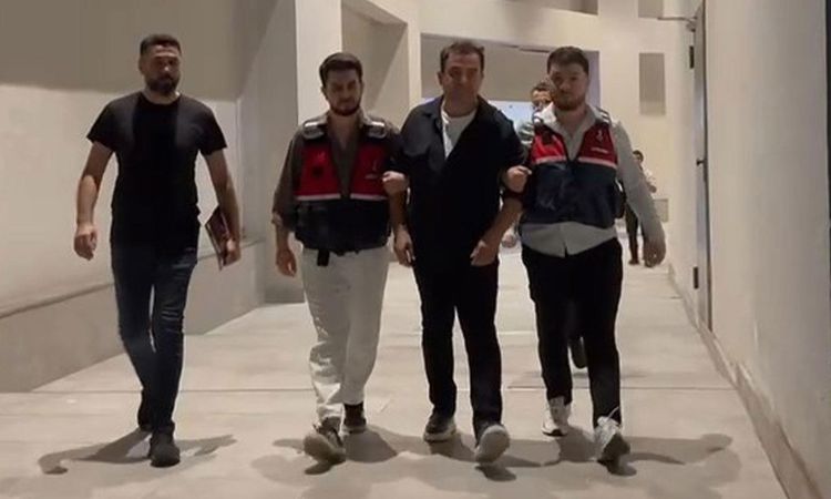 Son Gelişme: Cem Küçük soruşturmasında gözaltına alınan gazeteci Tahir Sarıkaya hakkında tutuklama talebi - So