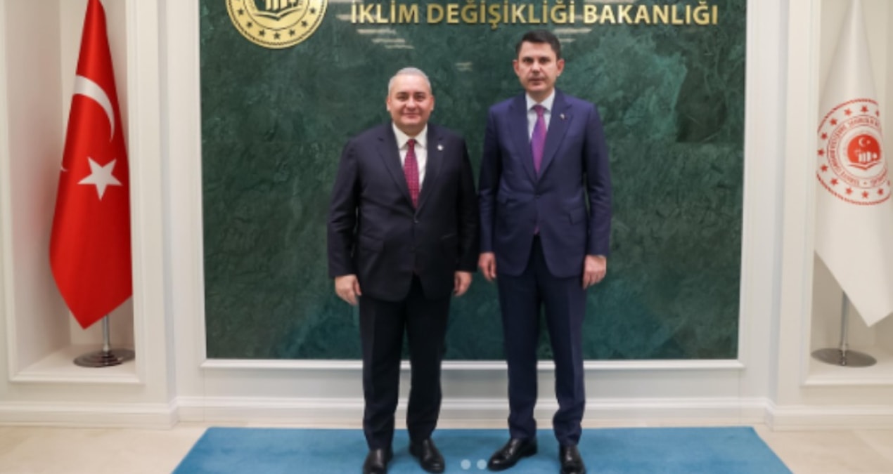 Sıcak Gündem: CHP’den istifa eden Özarslan ‘okul arkadaşından' uygun miktarda yardım istedi - Haberleri - Son