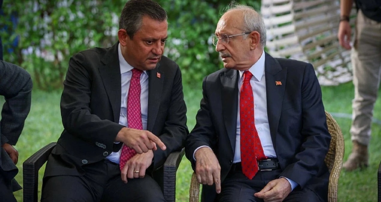 Kritik Açıklama: CHP'de kılıçlar çekildi: Olay yaratan videoyu sadece 17 milletvekili paylaştı - Son Dakika Ha