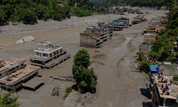 Çin'den Nepal'e Acil İnsani Yardım ve Dayanışma