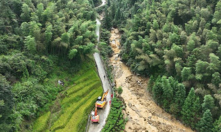 Çin’de heyelan: 3 ölü, 9 kayıp ve Merak Edilenler