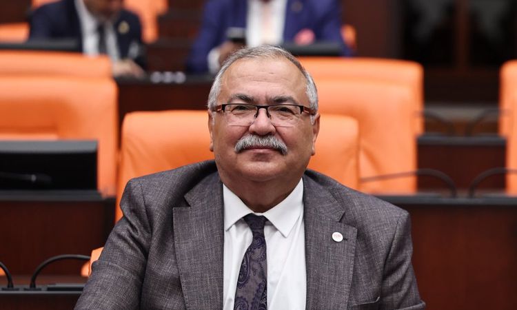 Kritik Açıklama: Çine Yangını TBMM Gündeminde: Afet Bölgesi Talebi - Son Dakika Haberleri
