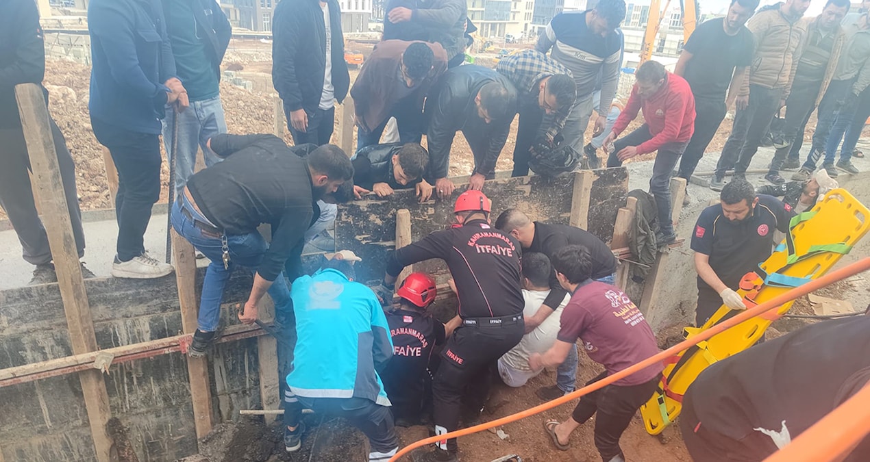 Ayrıntılar Netleşti: Çöken yolda can pazarı! Ekipler seferber oldu - Son Dakika Haberleri - Son Dakika Bilgile