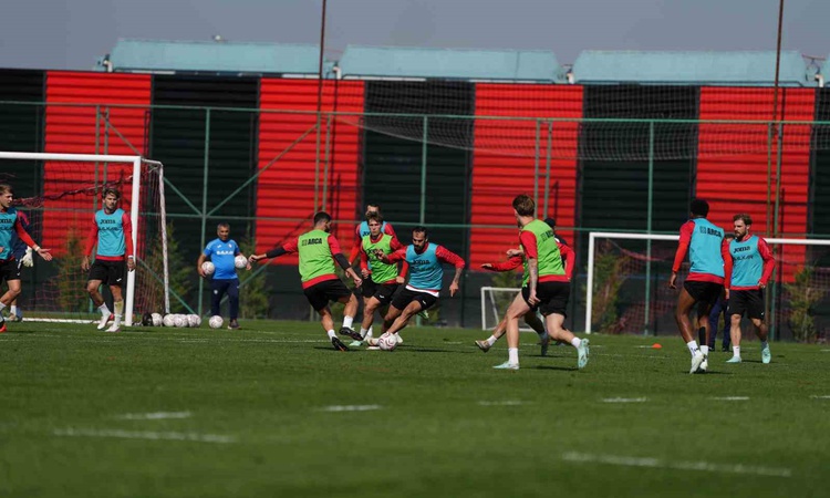 Çorum FK, Süper Lig'in 9. haftasında Göztepe deplasmanına antrenmanla hazırlanıyor - Son Dakika Bilgileri
