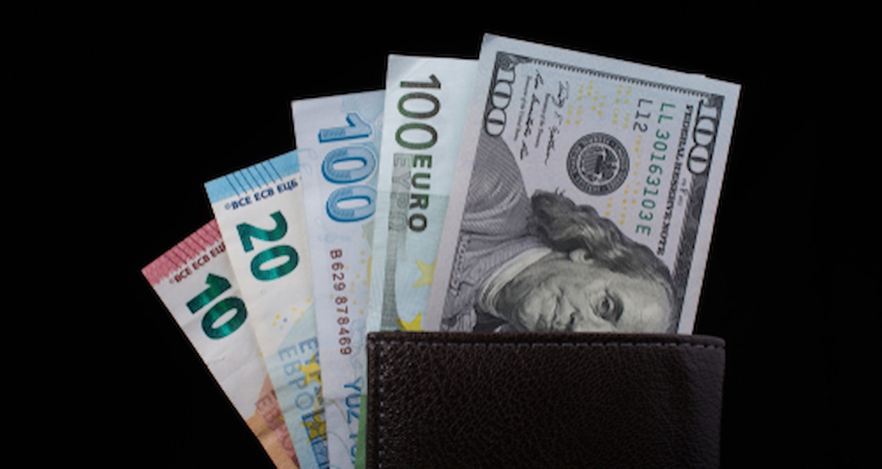 Son Gelişme: Cuma klasiği değişmedi: Dolar/TL rekor tazeledi! - Haberleri | İşte Tüm Ayrıntılar